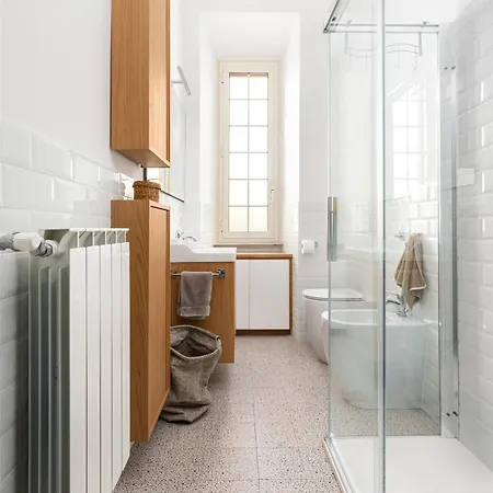 In The Heart Of Ostia, On The Rome Seafront * Ostie