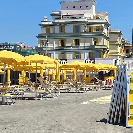 In The Heart Of Ostia, On The Rome Seafront * Ostie